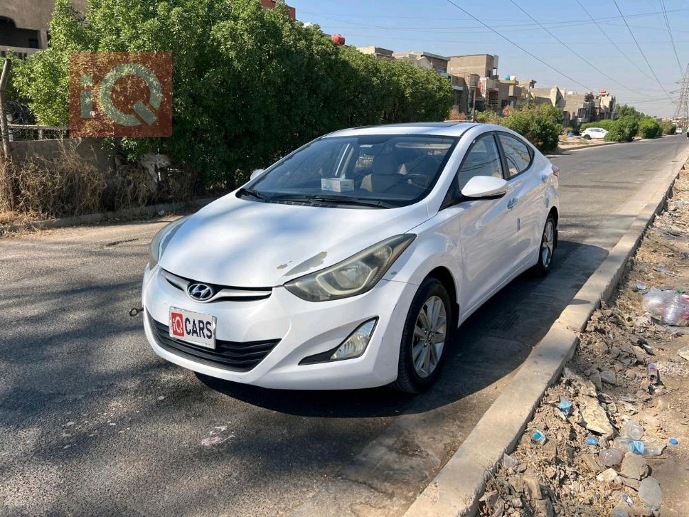 هيونداي النترا